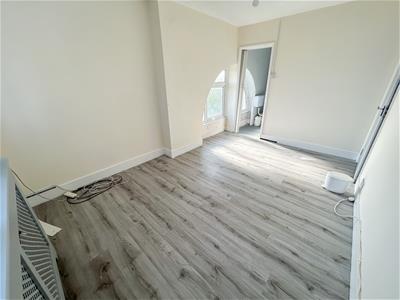 BEDROOM FIVE